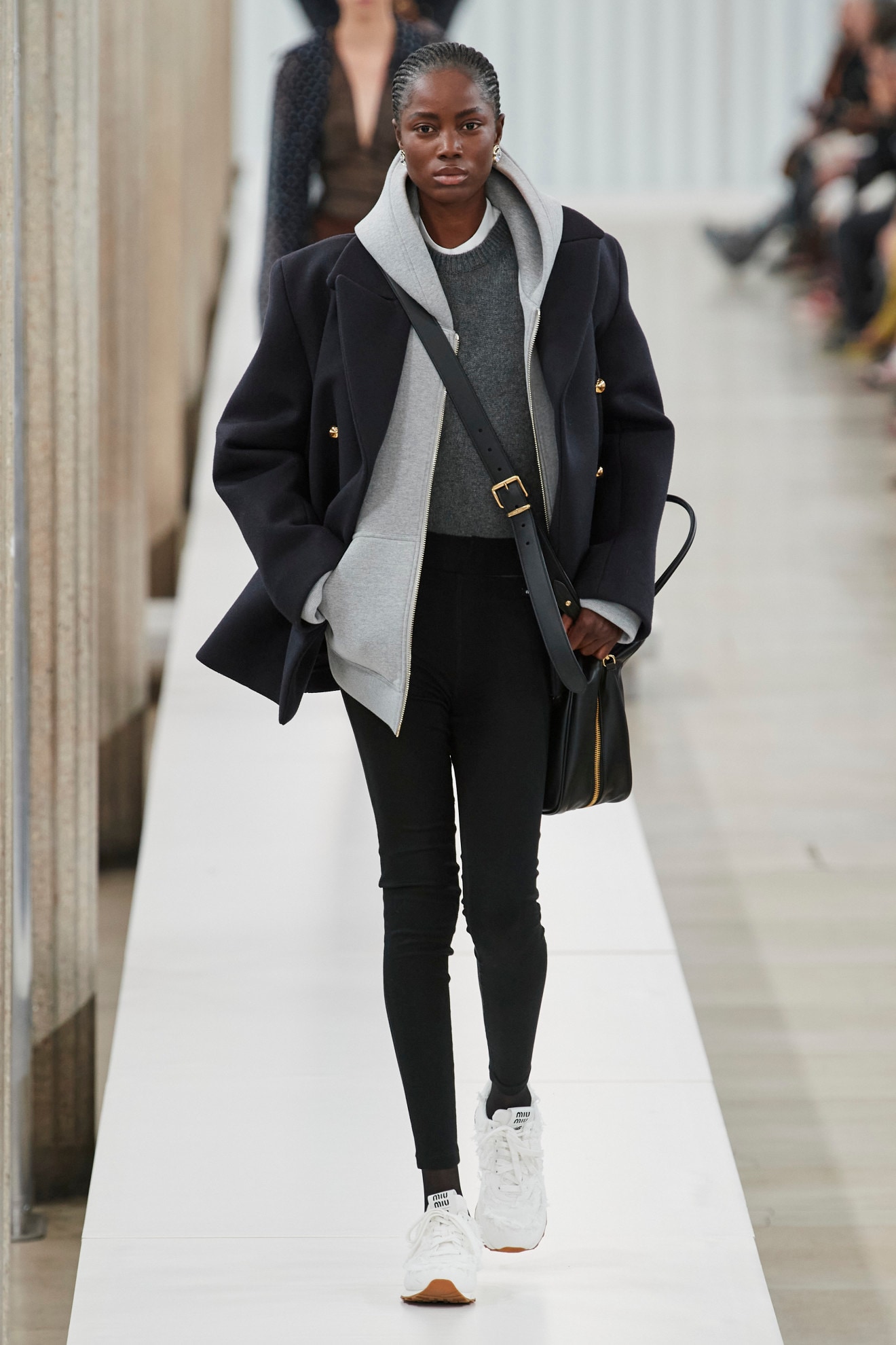Outfit sportivo elegante clearance